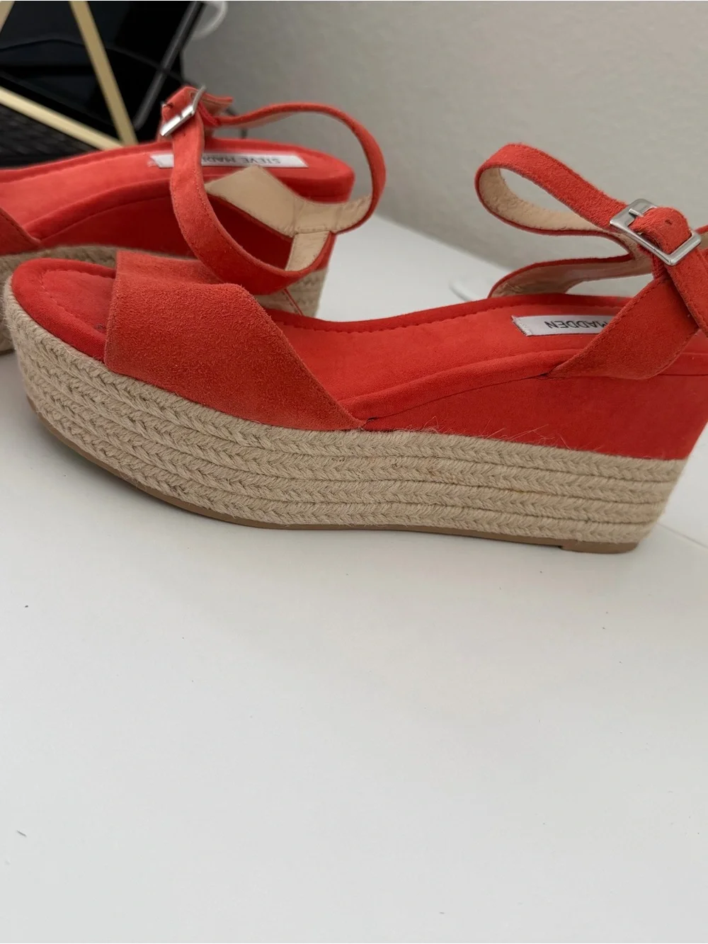 Steve Madden add perfect